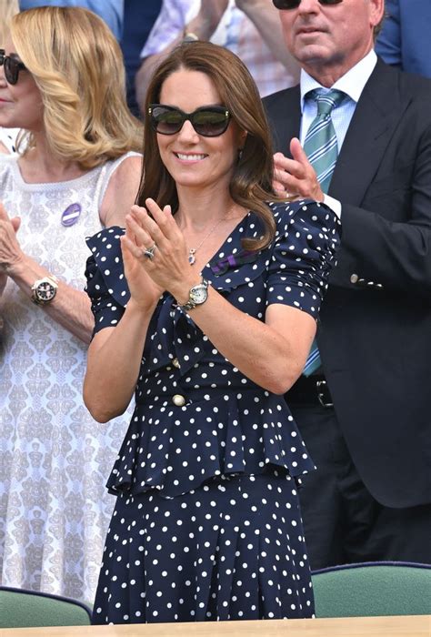 kate middleton dotty dresses.